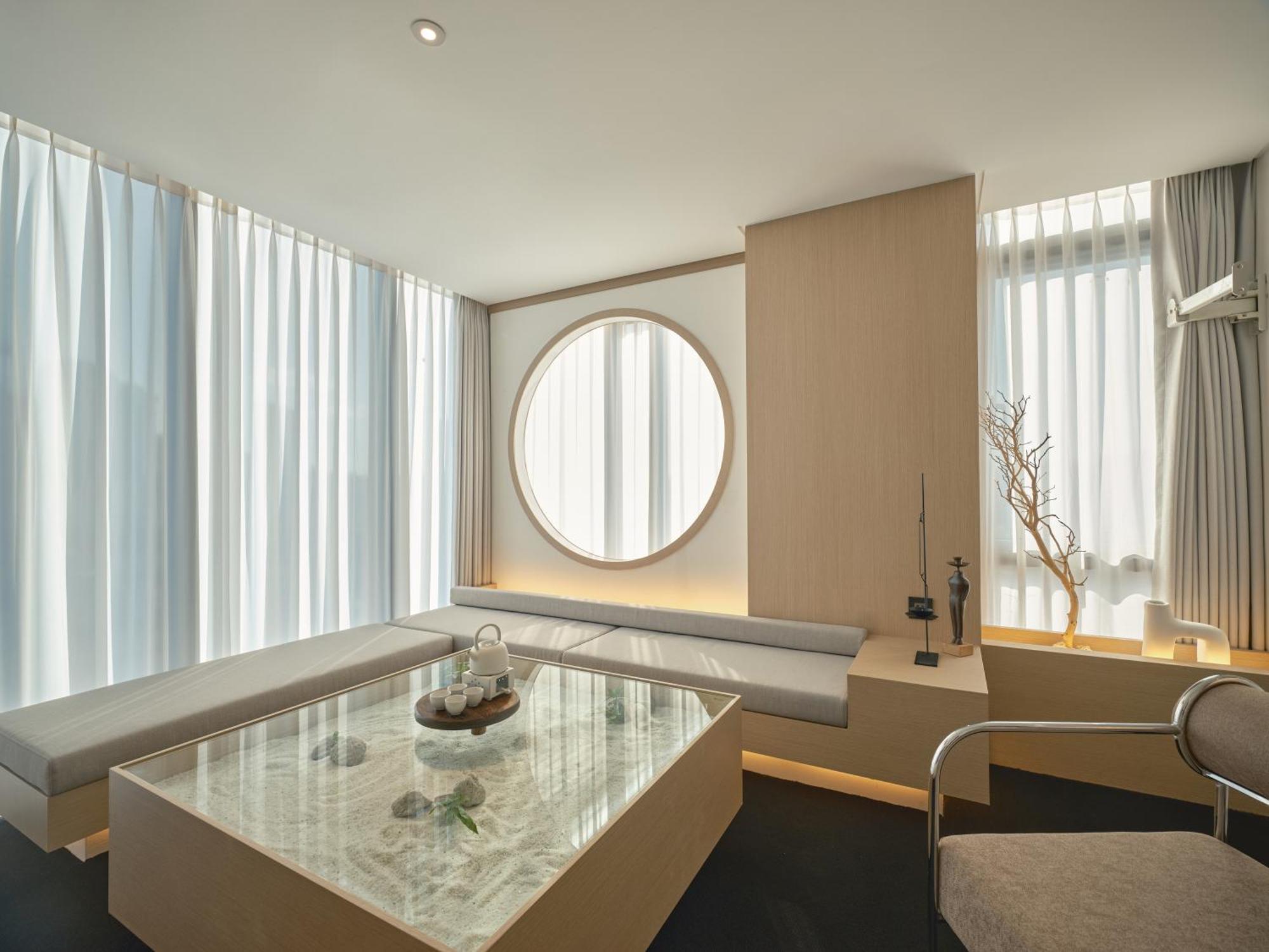 Uh Suite The Seoul Exterior photo